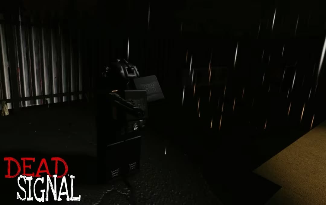 A dark interior in Dead Signal